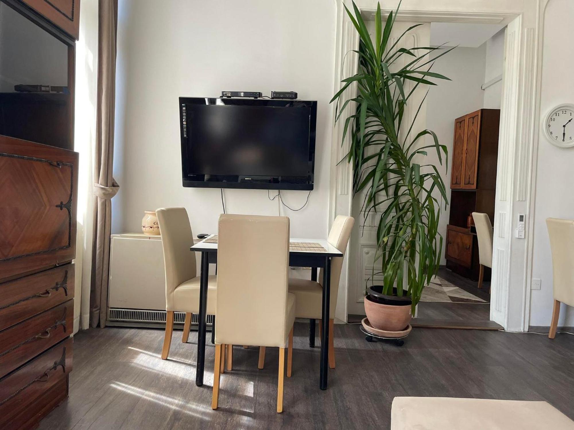 Apartment Romana SJJ Eksteriør bilde